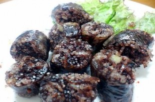 grillowana kaszanka z piwem