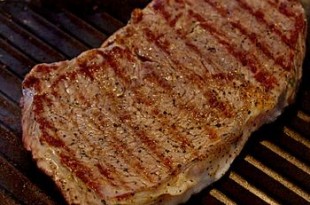 Grillowany stek wołowy