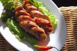 grillowana biała kiełbasa